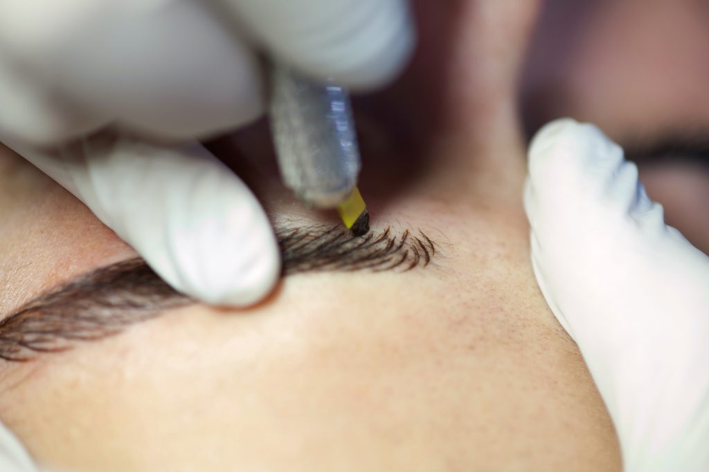 Eyebrow Microblading Technique